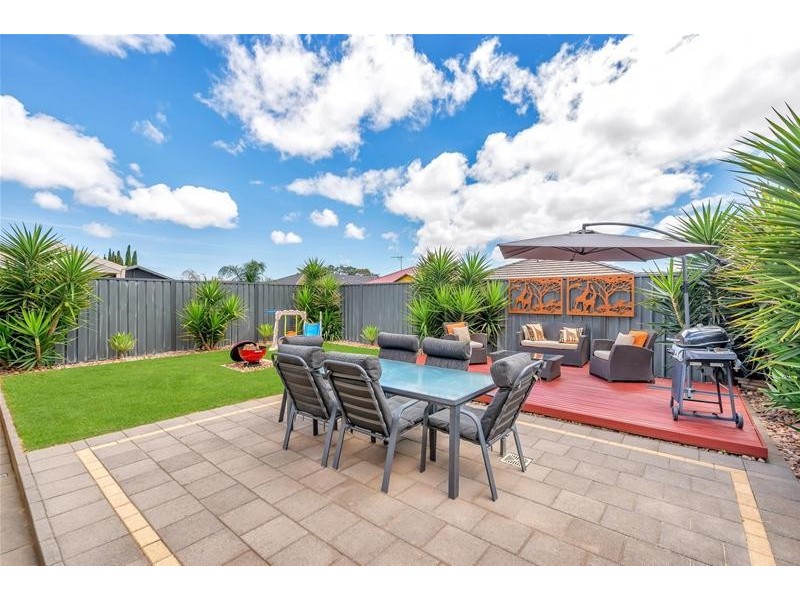 15 Olive Grove, Munno Para West SA 5115