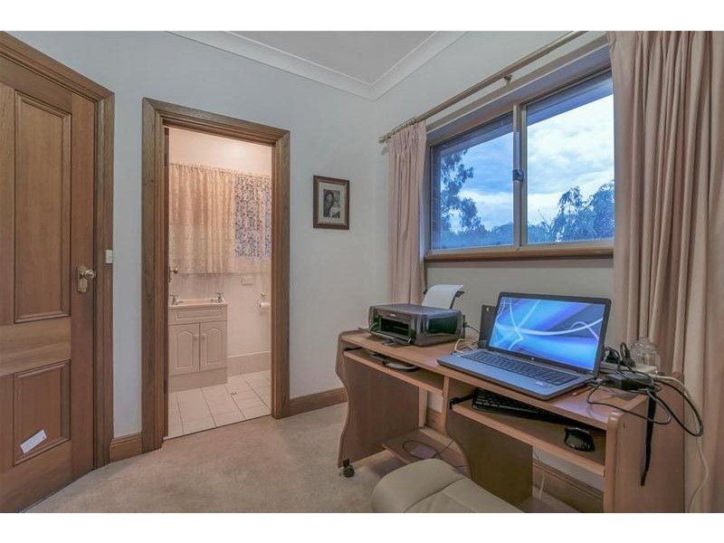 13 Blue Wren Court, Highbury SA 5089