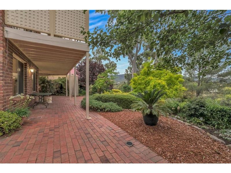 13 Blue Wren Court, Highbury SA 5089