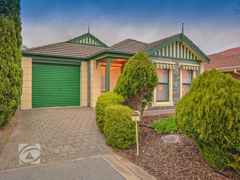9 Bourke Place, Golden Grove SA 5125