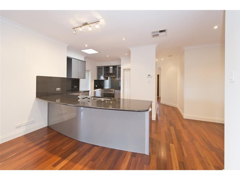 7 Broughton Place, Greenwith SA 5125