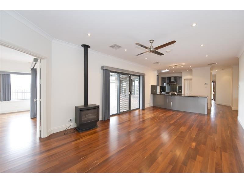 7 Broughton Place, Greenwith SA 5125