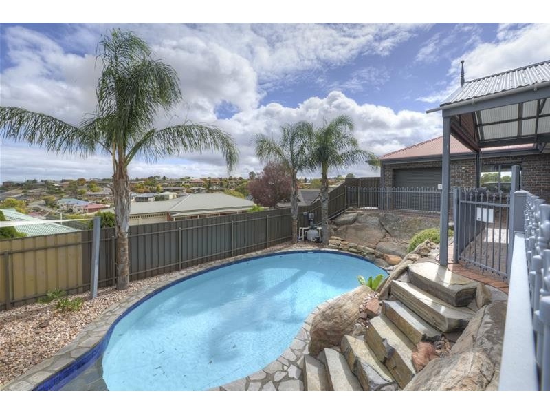 7 Broughton Place, Greenwith SA 5125