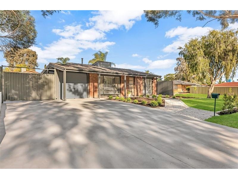 8 Yorrell Avenue, Surrey Downs SA 5126