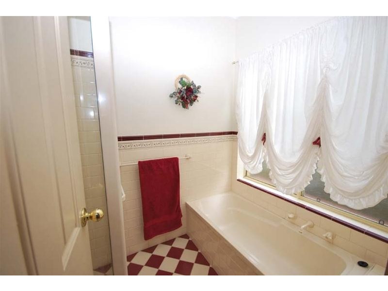 4 Orchard Grove, Golden Grove SA 5125