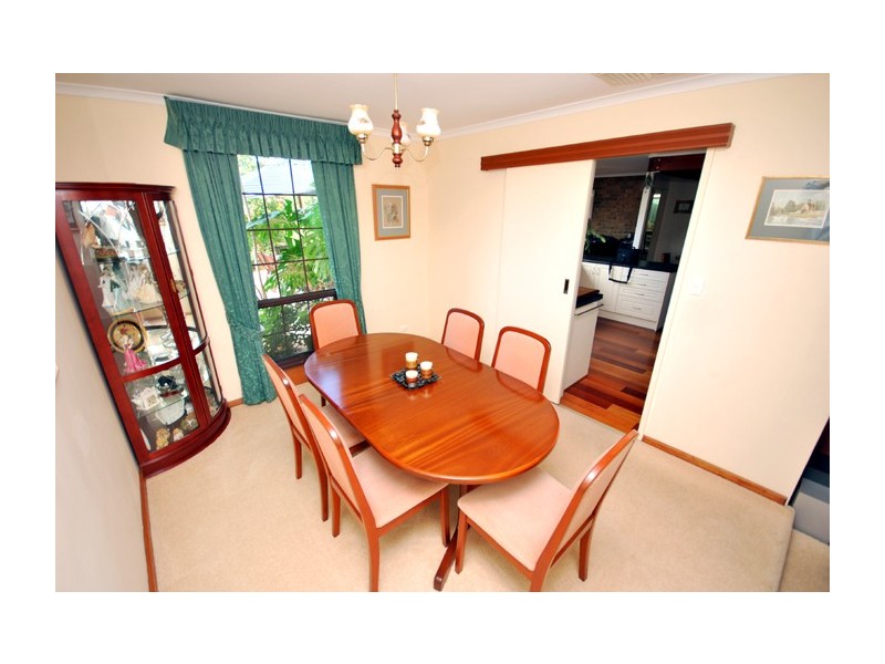 16 Cockatoo Street, Modbury Heights SA 5092