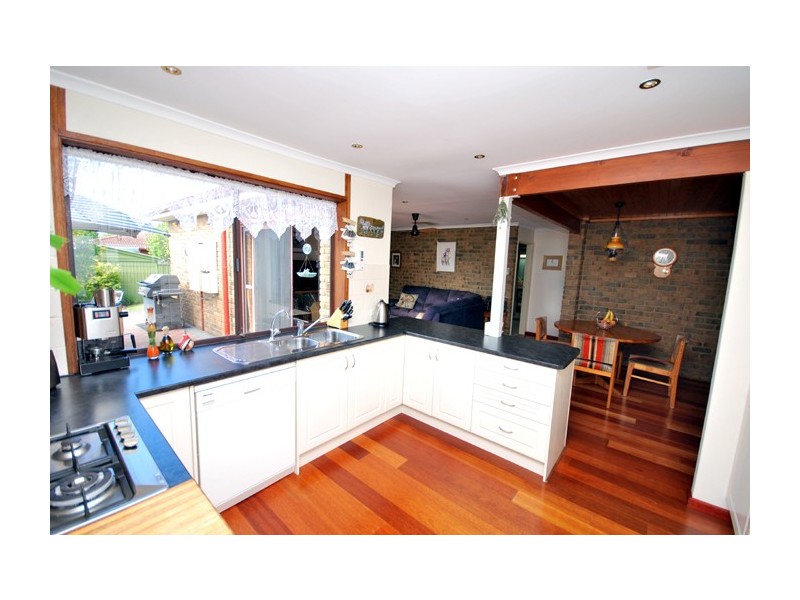 16 Cockatoo Street, Modbury Heights SA 5092