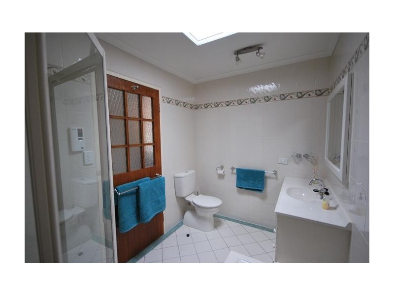 16 Cockatoo Street, Modbury Heights SA 5092