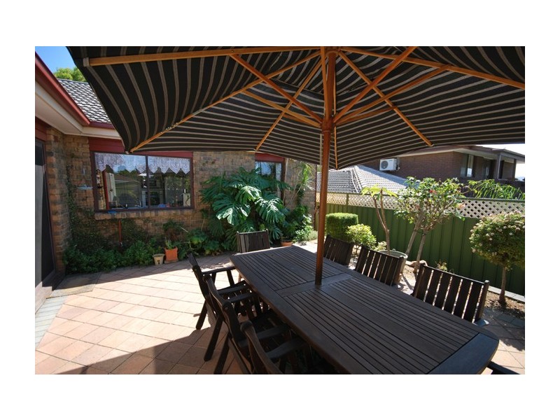 16 Cockatoo Street, Modbury Heights SA 5092