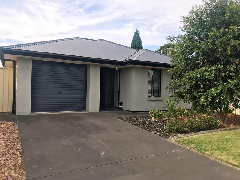 10/4 Baudin Avenue, Fairview Park SA 5126