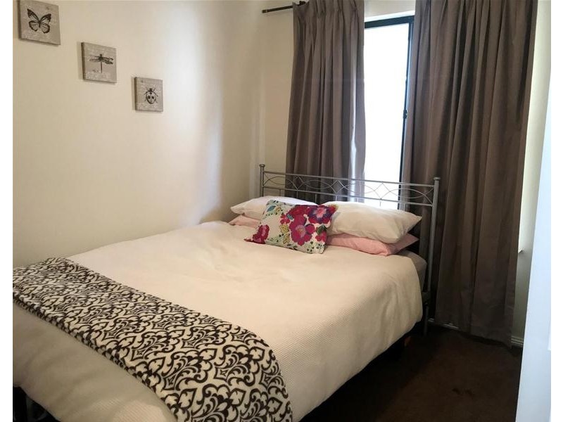 10/4 Baudin Avenue, Fairview Park SA 5126