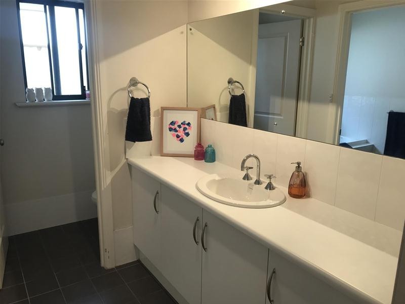 10/4 Baudin Avenue, Fairview Park SA 5126