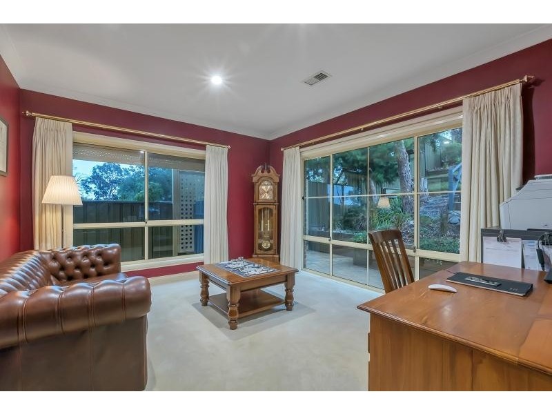 9 Casemate Street, Highbury SA 5089