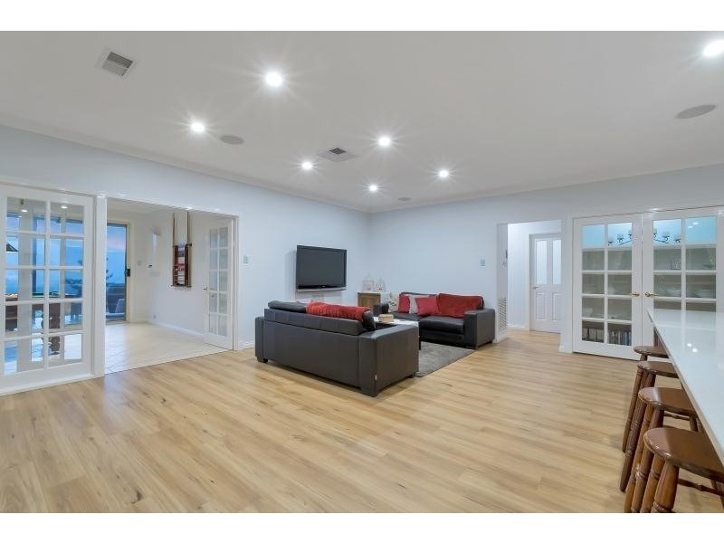 9 Casemate Street, Highbury SA 5089