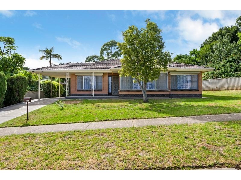 3 Glen Crescent, Vista SA 5091