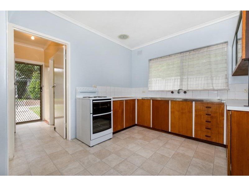 3 Glen Crescent, Vista SA 5091