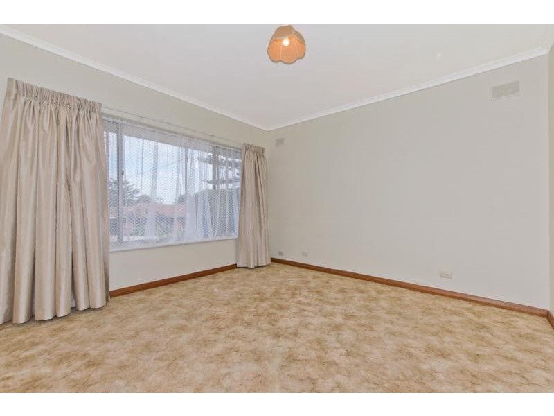 3 Glen Crescent, Vista SA 5091