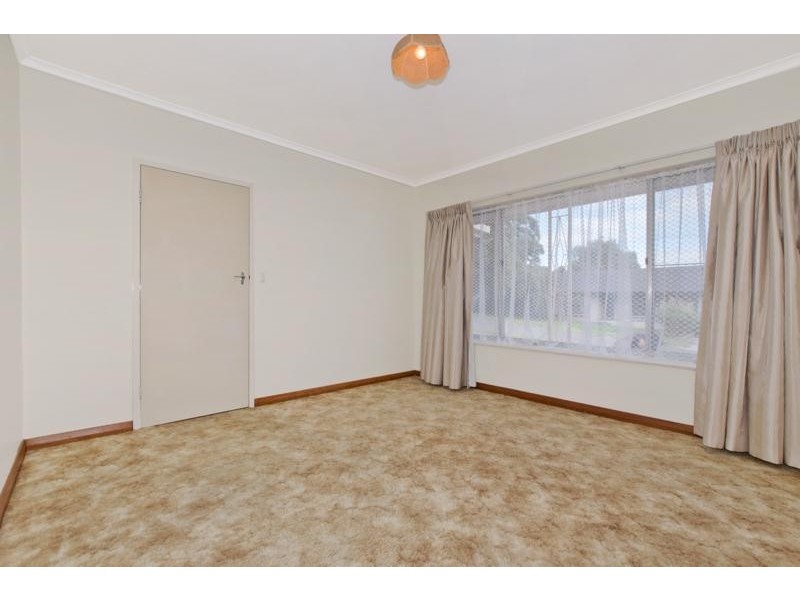 3 Glen Crescent, Vista SA 5091