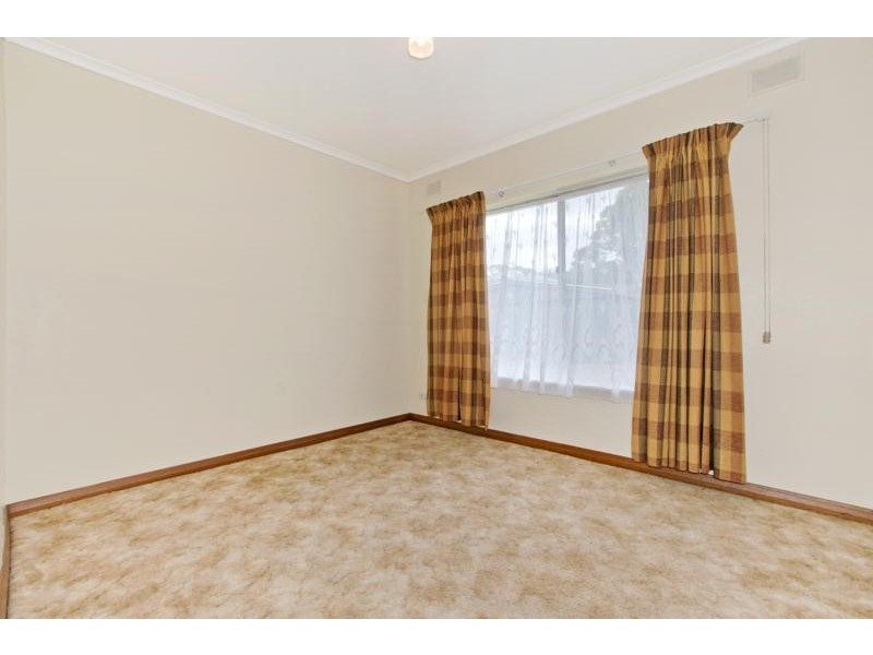 3 Glen Crescent, Vista SA 5091