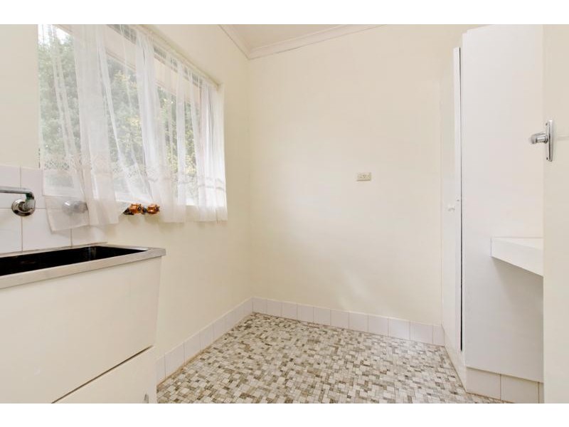 3 Glen Crescent, Vista SA 5091