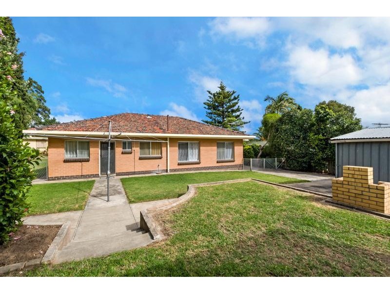 3 Glen Crescent, Vista SA 5091