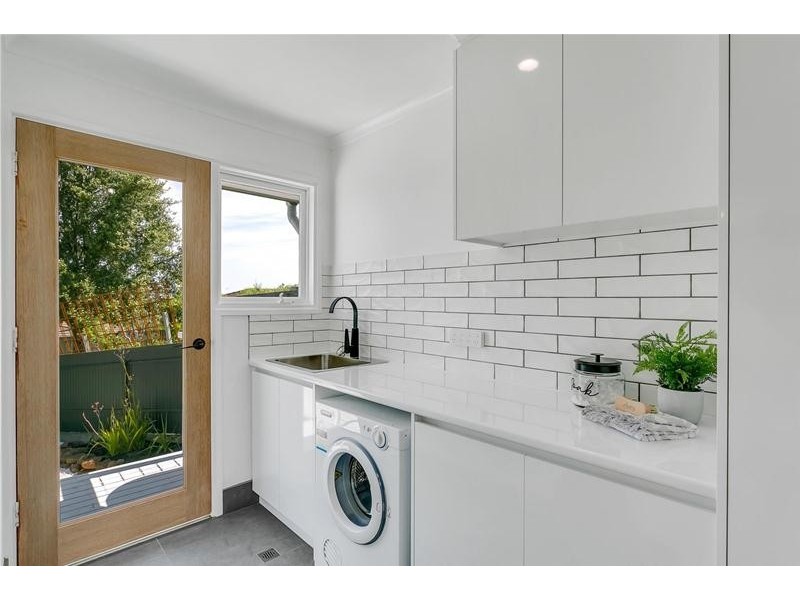 11 Pitman Court, Redwood Park SA 5097