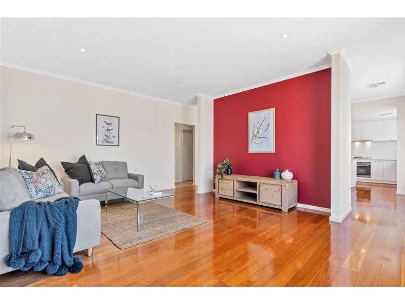 9 Ascot Circuit, Golden Grove SA 5125