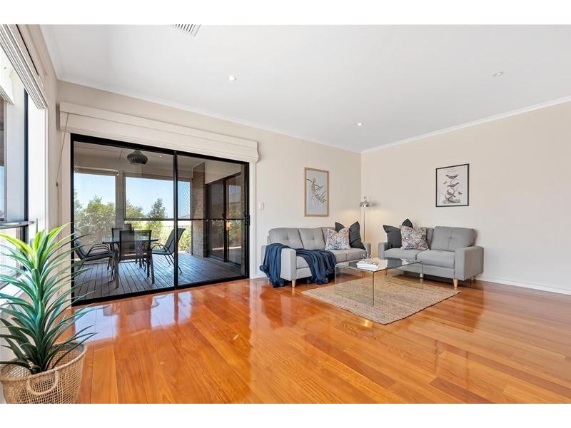 9 Ascot Circuit, Golden Grove SA 5125