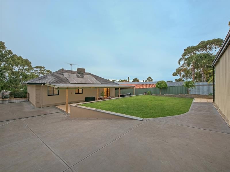 26 Cooinda Avenue, Redwood Park SA 5097