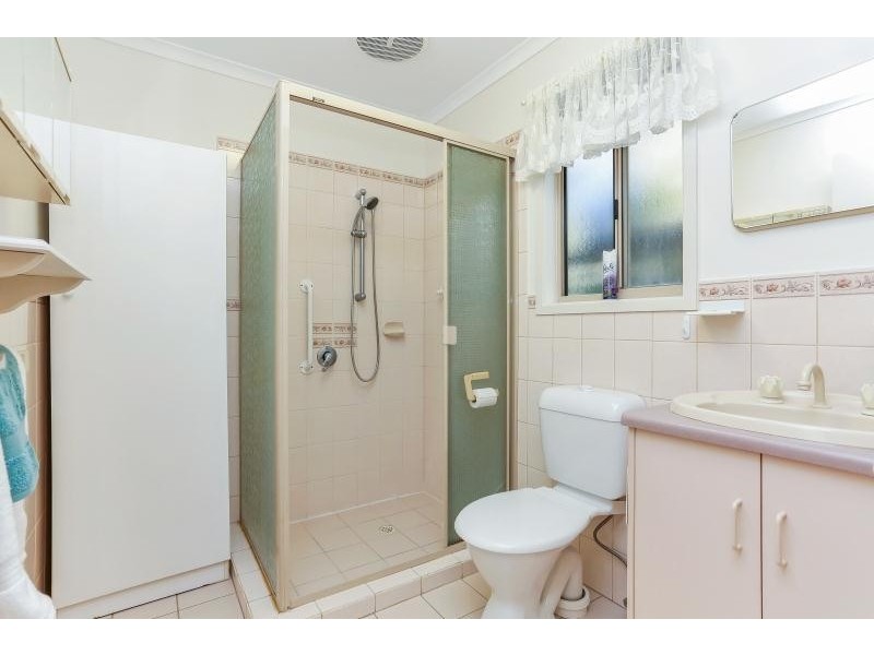 32 Vine Street, Surrey Downs SA 5126