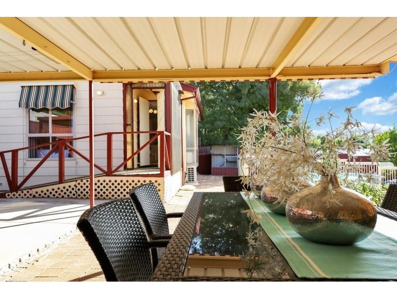 32 Vine Street, Surrey Downs SA 5126