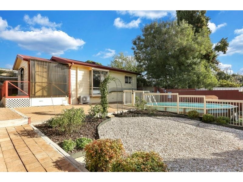 32 Vine Street, Surrey Downs SA 5126