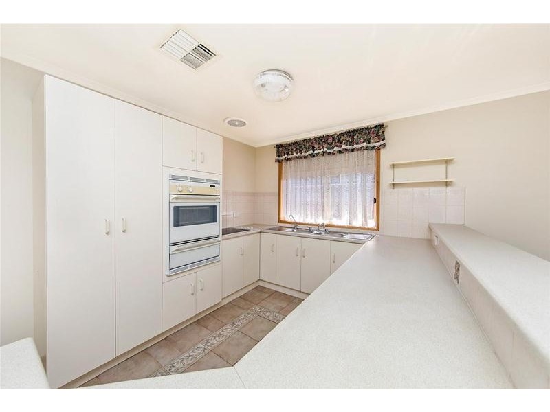 6 Cinnamon Grove, Blakeview SA 5114