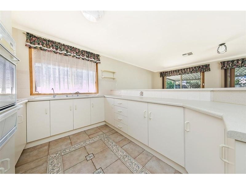 6 Cinnamon Grove, Blakeview SA 5114