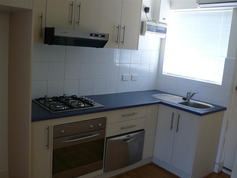 2/205 Lady Gowrie Drive, Largs Bay SA 5016