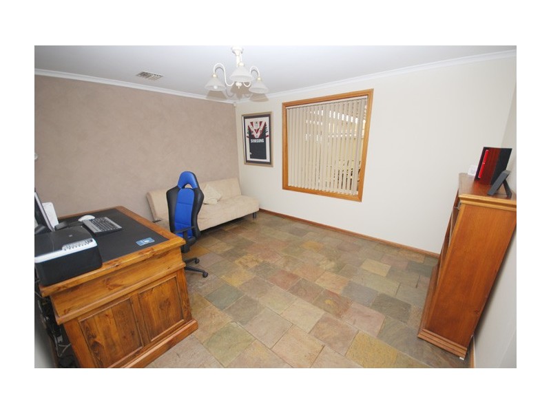 31 Hillcott Avenue, Wynn Vale SA 5127