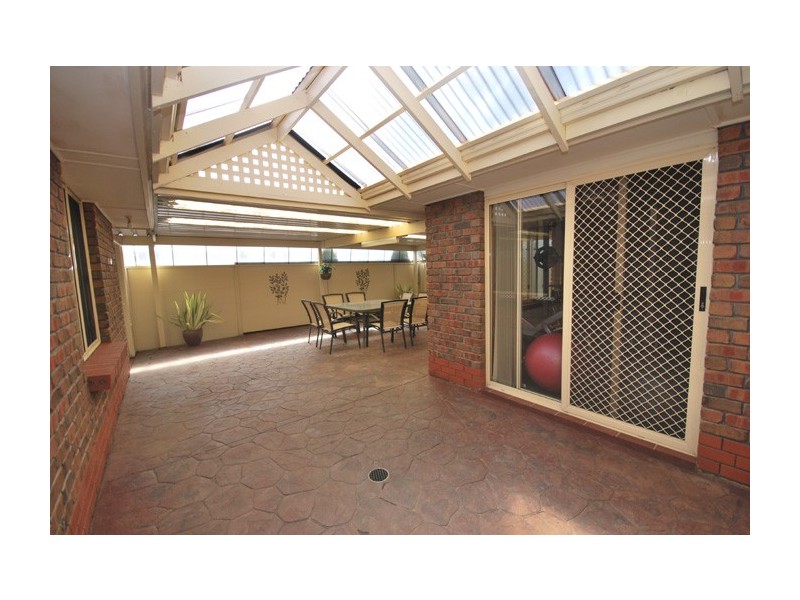 31 Hillcott Avenue, Wynn Vale SA 5127