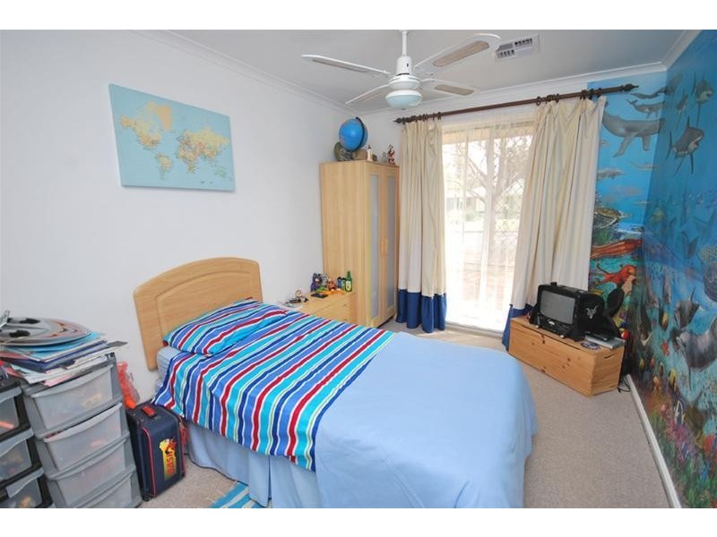 3 Guildford Close, Salisbury Heights SA 5109