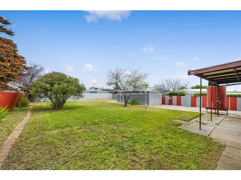 11 Gaelic Avenue, Holden Hill SA 5088