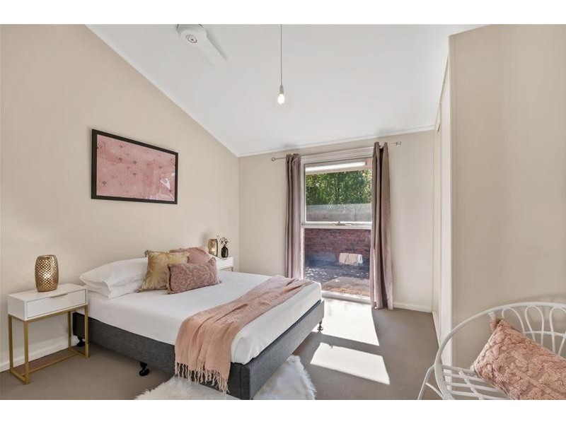 55 Gaylard Crescent, Redwood Park SA 5097