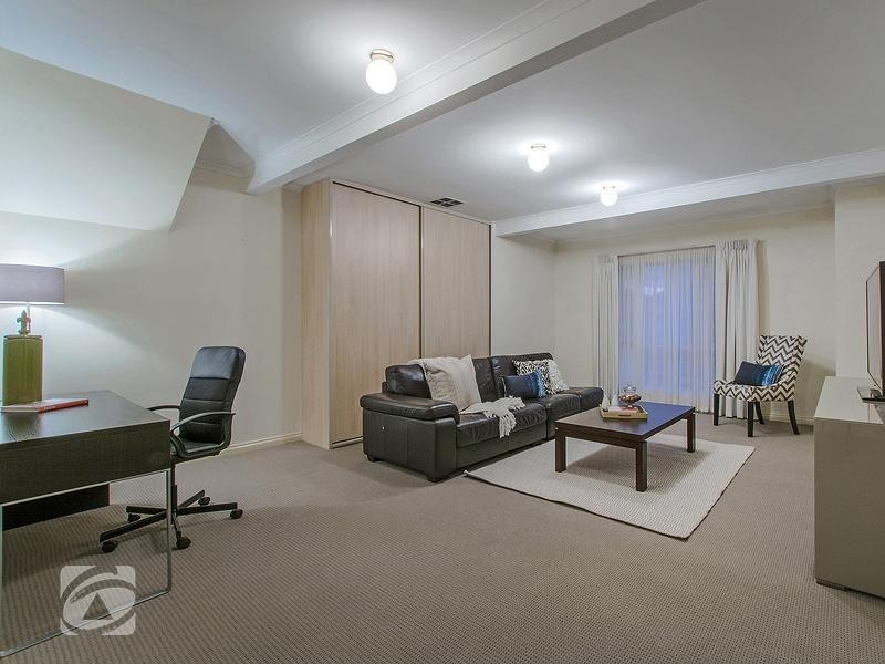 4 Packham Place, Highbury SA 5089