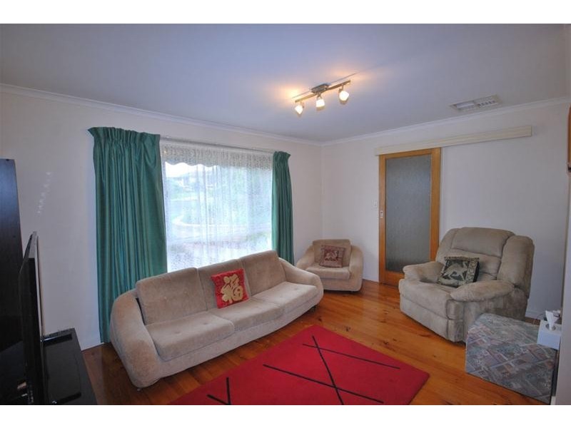 5 Papps Court, Redwood Park SA 5097