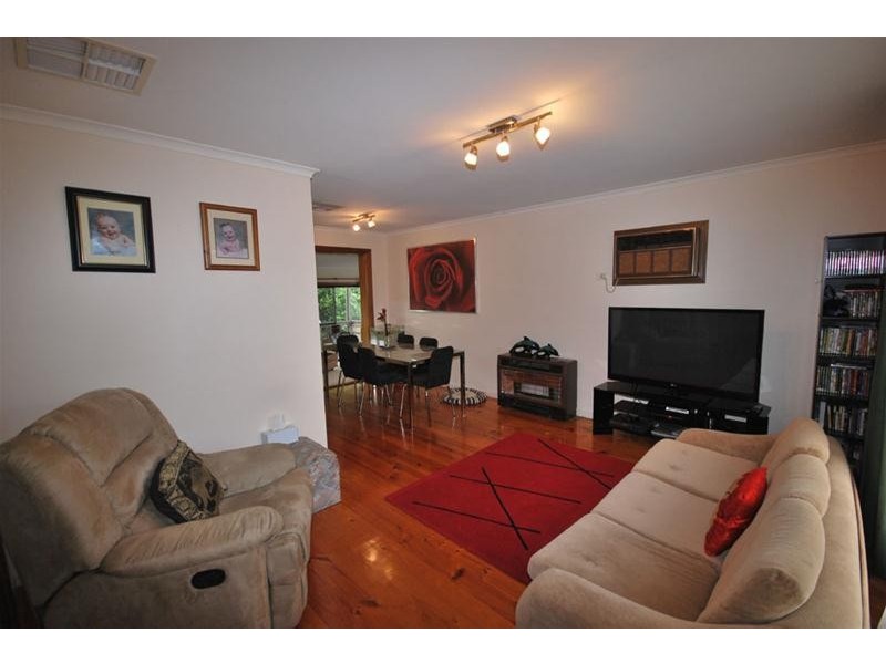 5 Papps Court, Redwood Park SA 5097