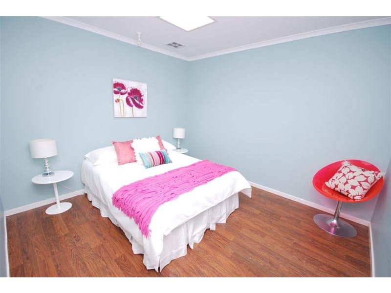 14 Dunedin Avenue, Hillcrest SA 5086