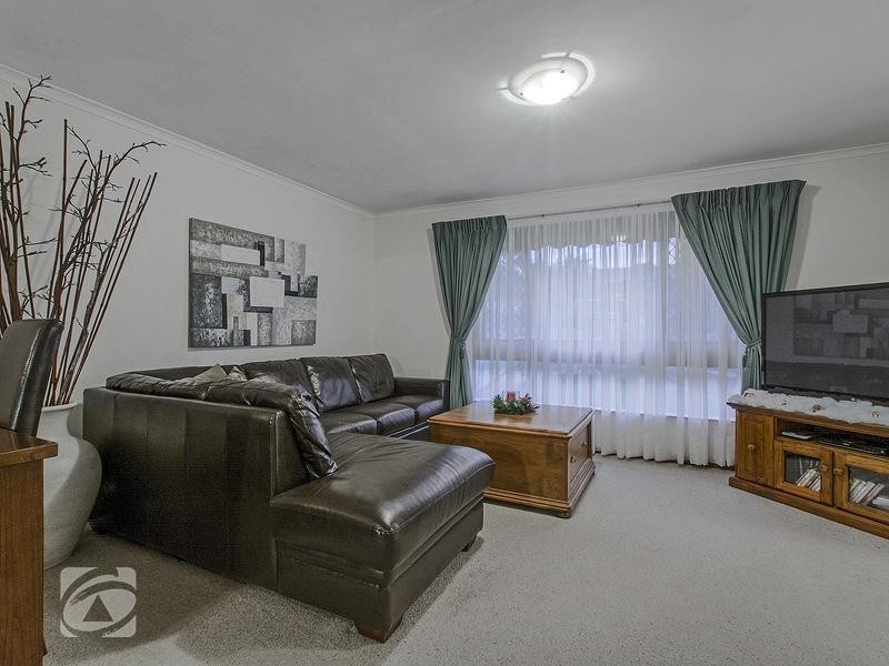 31 Lorikeet Avenue, Modbury Heights SA 5092