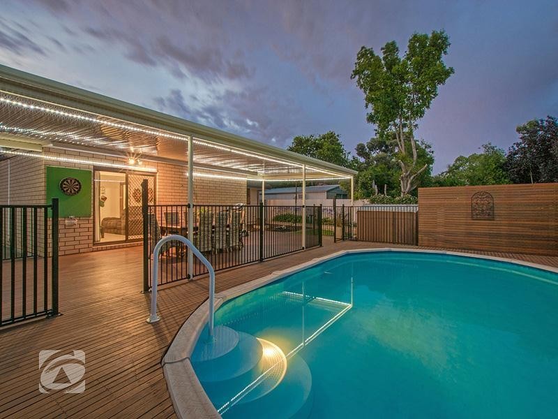 31 Lorikeet Avenue, Modbury Heights SA 5092