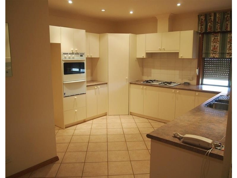 2 Thornbill Close, Tea Tree Gully SA 5091