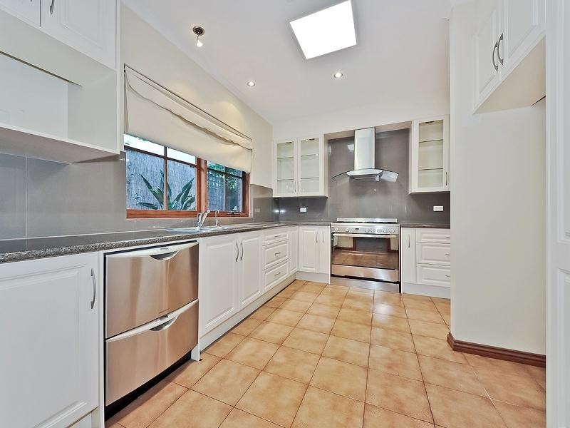 16 La Perouse Crescent, Fairview Park SA 5126