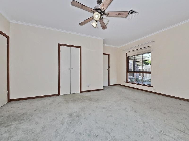 16 La Perouse Crescent, Fairview Park SA 5126