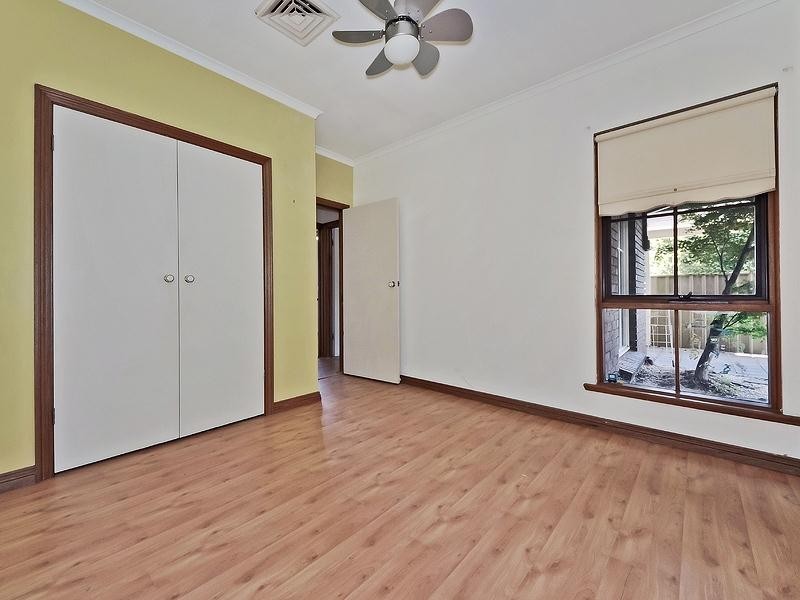 16 La Perouse Crescent, Fairview Park SA 5126